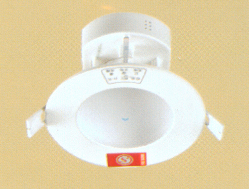1358 三寸内反光型LED筒灯